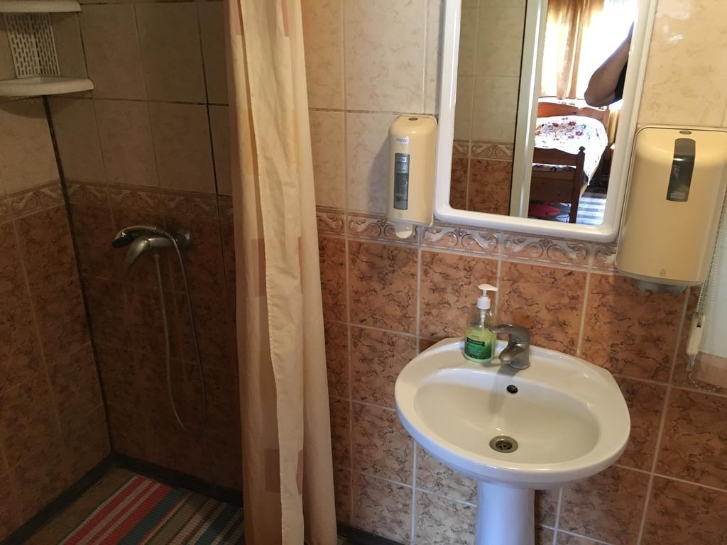 Tolli Hostel & Holiday House Valga Bagian luar foto
